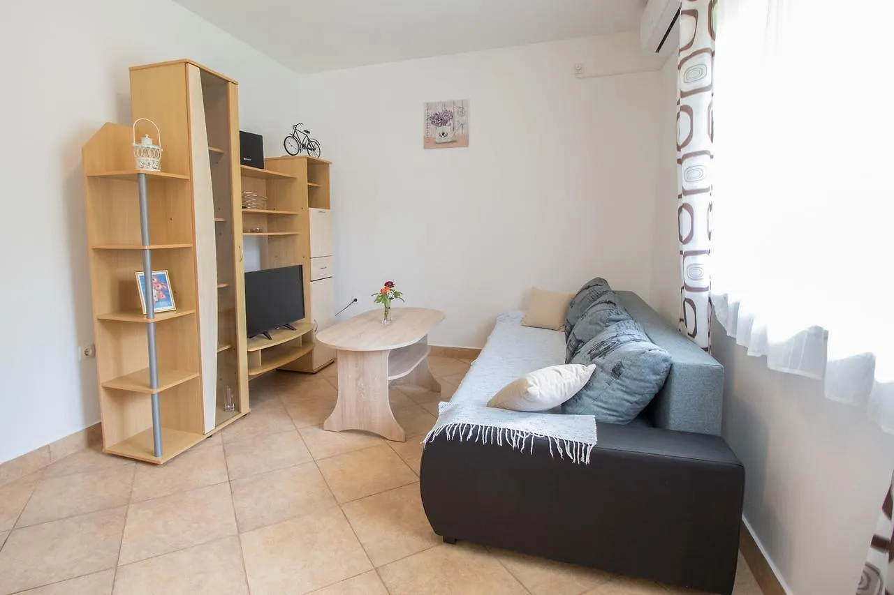Apartment Zlatko Matulji 0*,